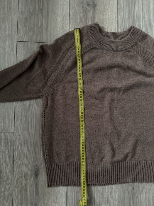 Вовняний светр next