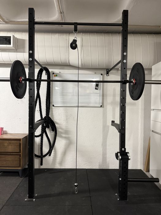 Rack de Musculação / Power Rack com Polia e Barra de Elevações