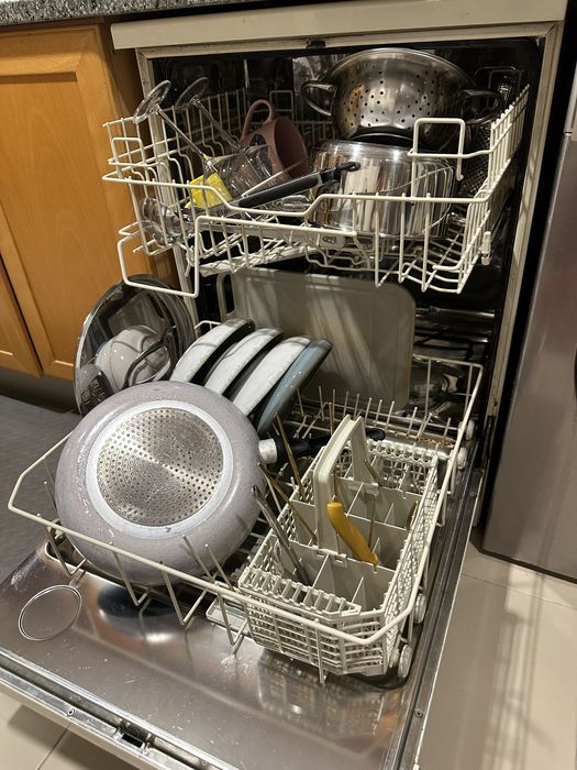 Maquina loiça Míele