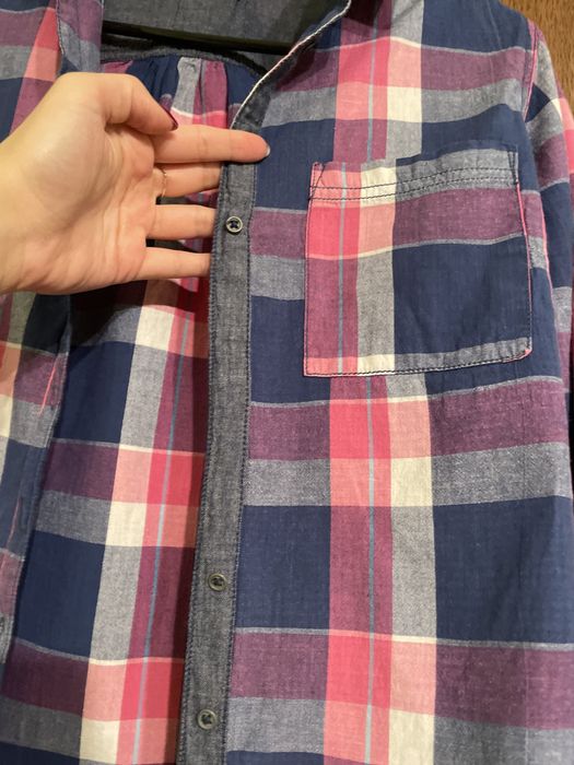 Koszula w fioletowo różową kratę