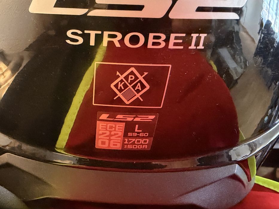 Capacete LS2 Strobe II