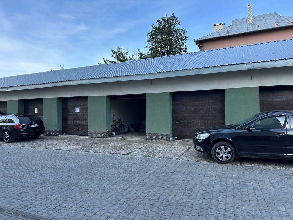 Продаж гаража площею 19,2 м.кв. в спальному районі Івано-Франківська