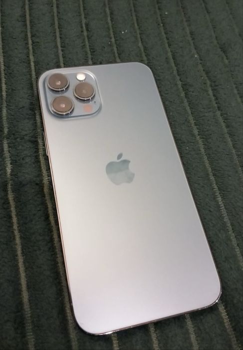 iPhone 12 Pro Max – Pacific Blue