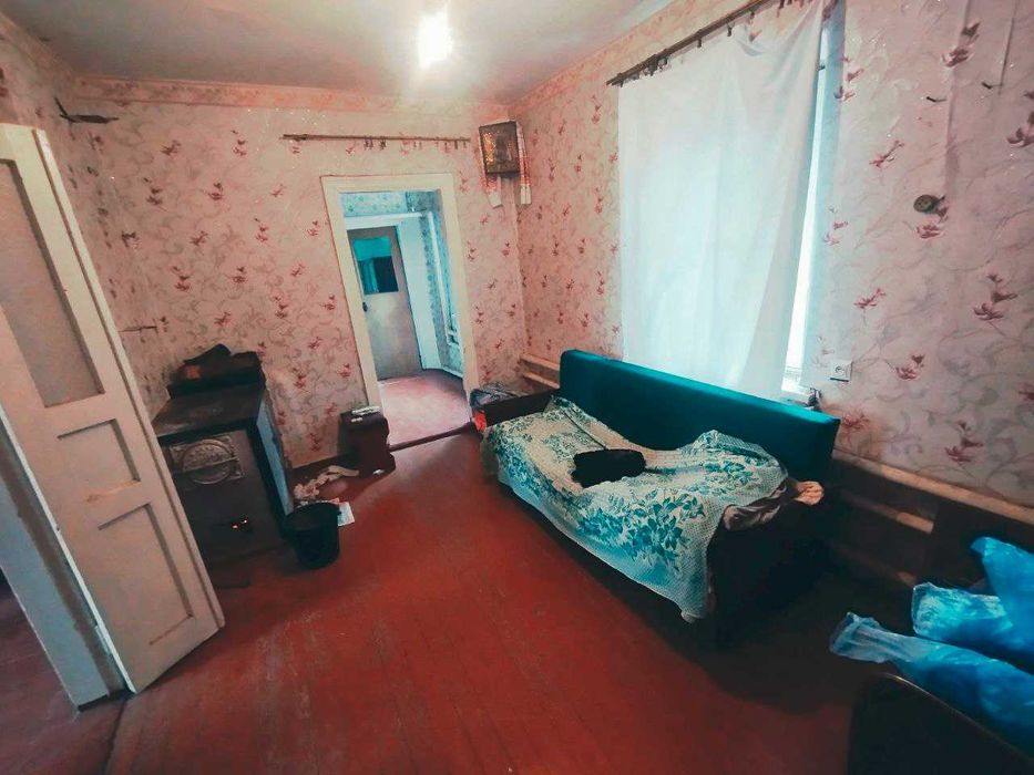 Продам добротний будинок у Дергачах