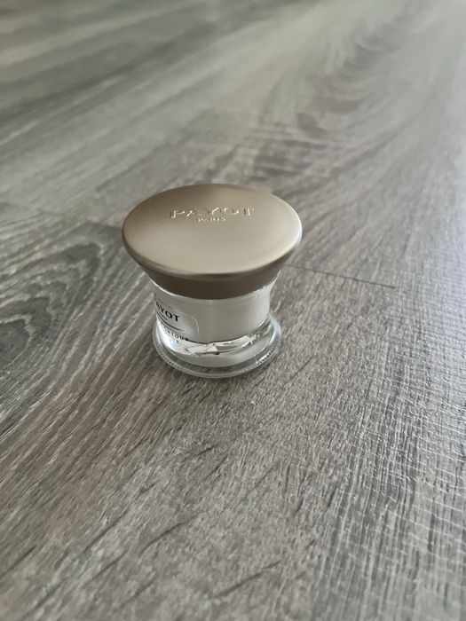 Creme cuidado marca luxo Payot. Para olhos. Nunca usado