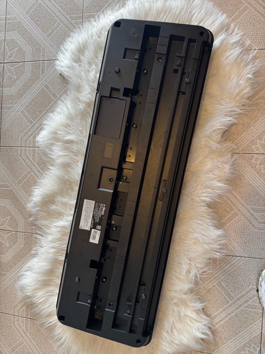 Yamaha psr-E274 como novo