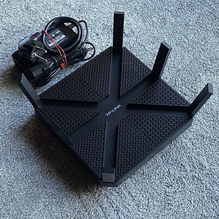 Роутер TP-LINK Archer C3200 3х диапазонный, гигабитный