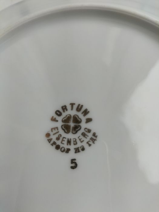 Продам столовый сервиз FORTUNA  EISENBERG GDR