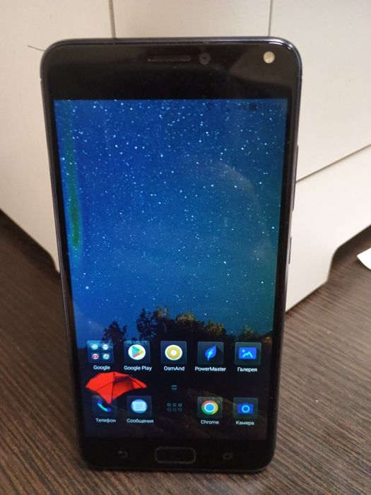 ASUS ZenFone4 ZC554KL повний комплект 1300 грн (САМОВИВІЗ)
