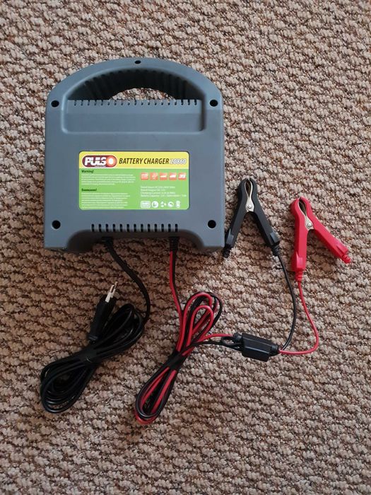 Зарядний пристрій Pulso 6A зарядка до машини автозарядка акамулятора