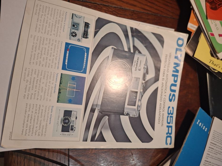 Máquinas fotográficaa vintage olympus 35rc quickmatic folhetos