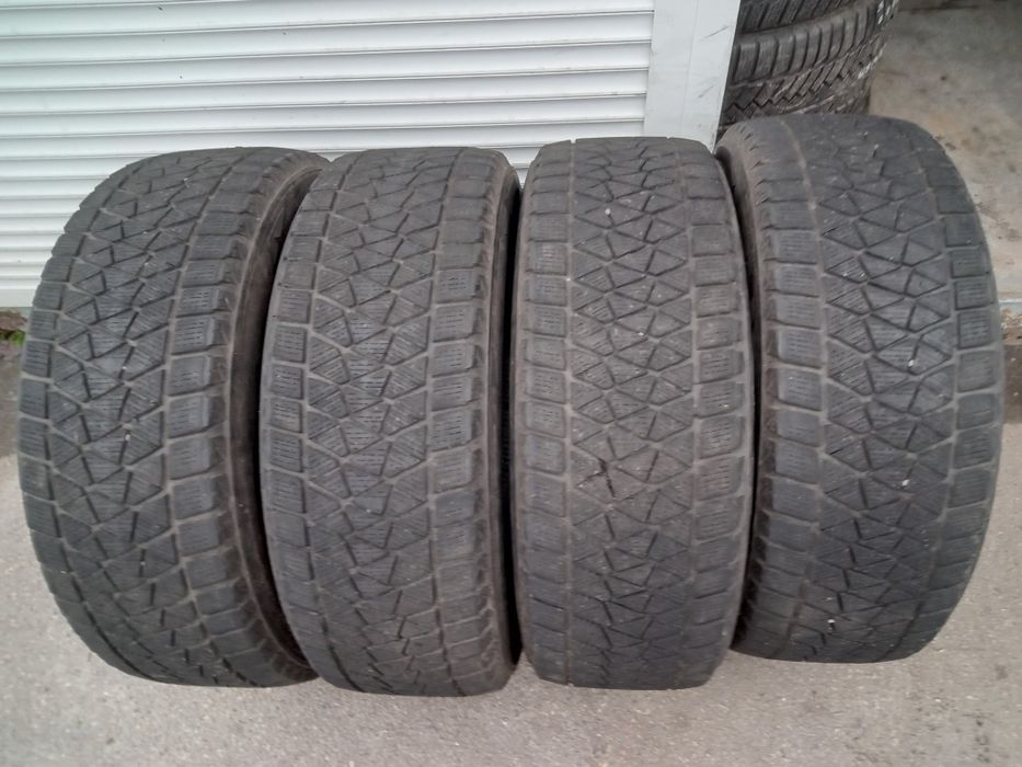 Шины б\у, зимние: 225/60R17 Bridgestone Blizzak  DM-V2