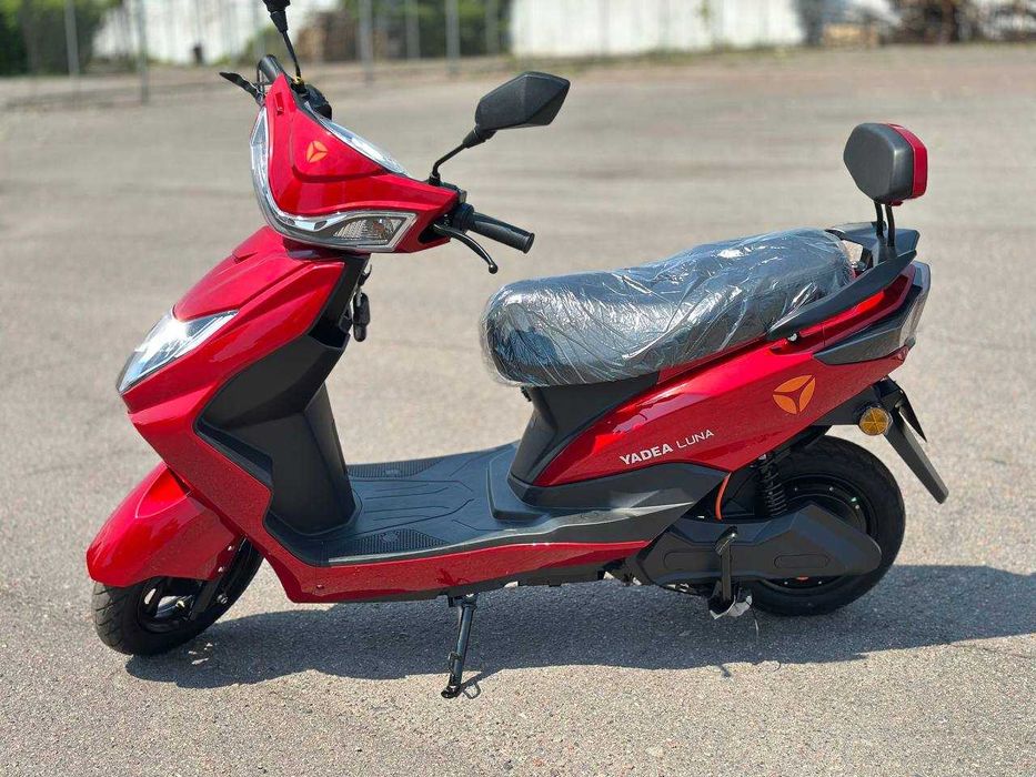 Электроскутер YADEA LUNA