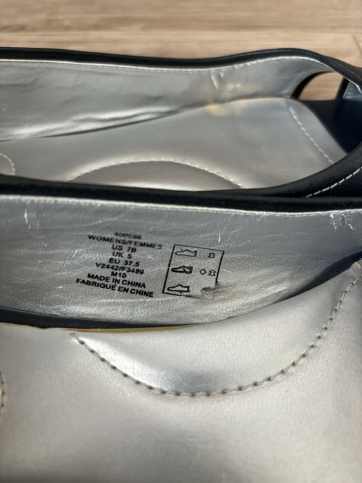 Лофери, балетки,