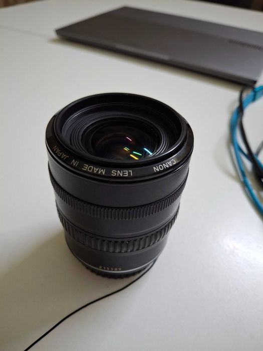 Canon Zoom Lens EF 28–70mm f/3.5–4.5  ||
