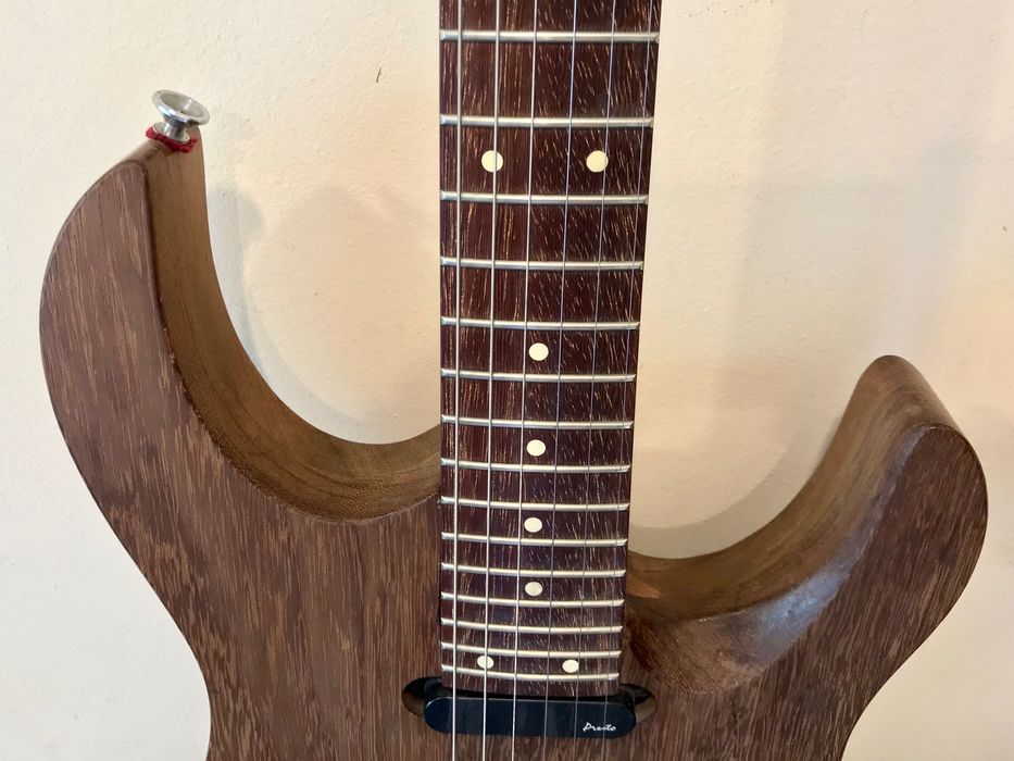 Presto Lang gitara elektryczna HSS 24 progi tremolo z blokadą strun, Polska
