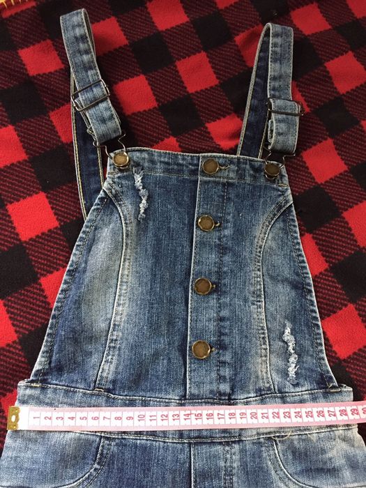 Комбинезон на девочку 134 см