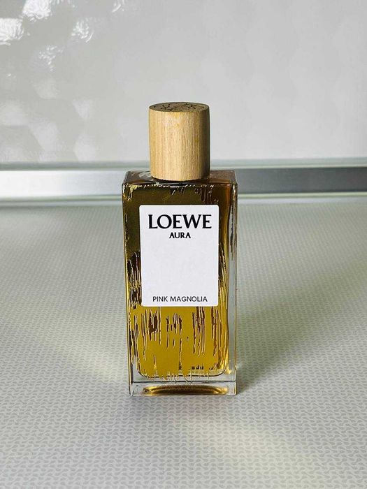 Парфуми Loewe Aura Pink Magnolia