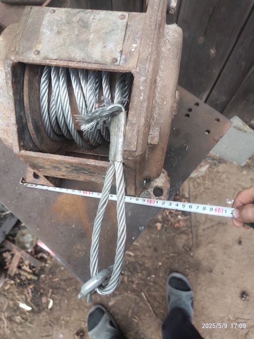 Продам лебідку в хорошому стані