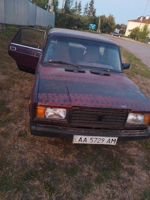 Продам ваз-2107 дзвоніть