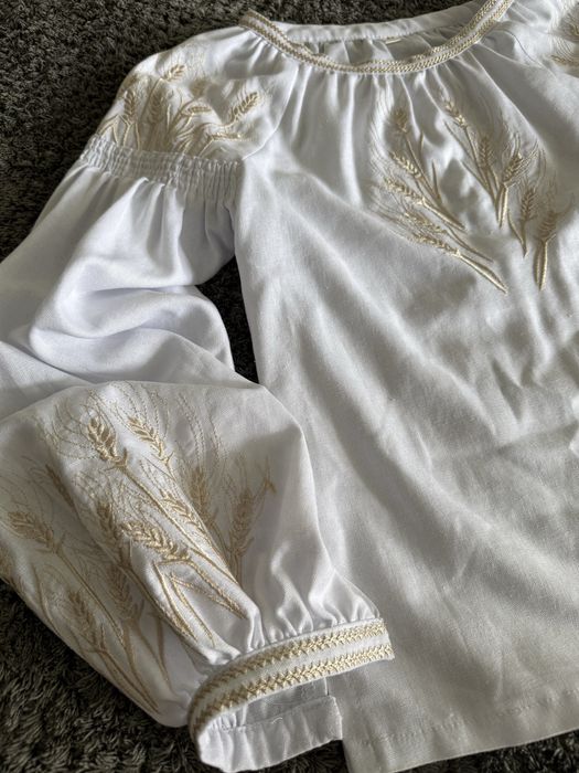 Вишиванка xs біла льон