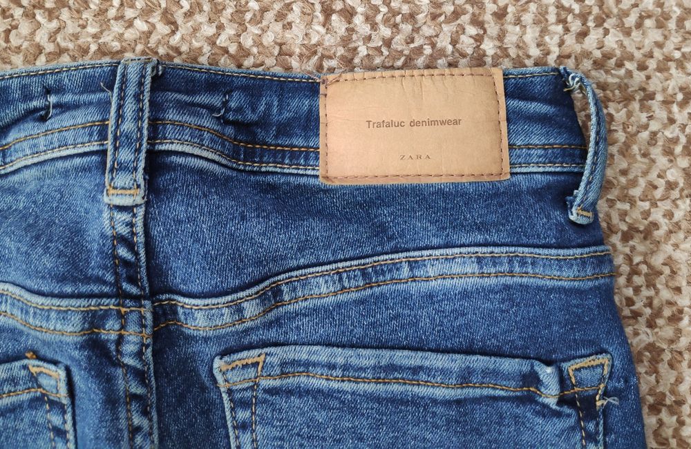 Zara skinny жіночі джинси з вишивкою оригінал 00 W24