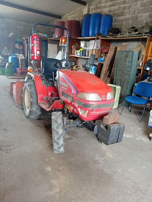 Trator Yanmar ke-40