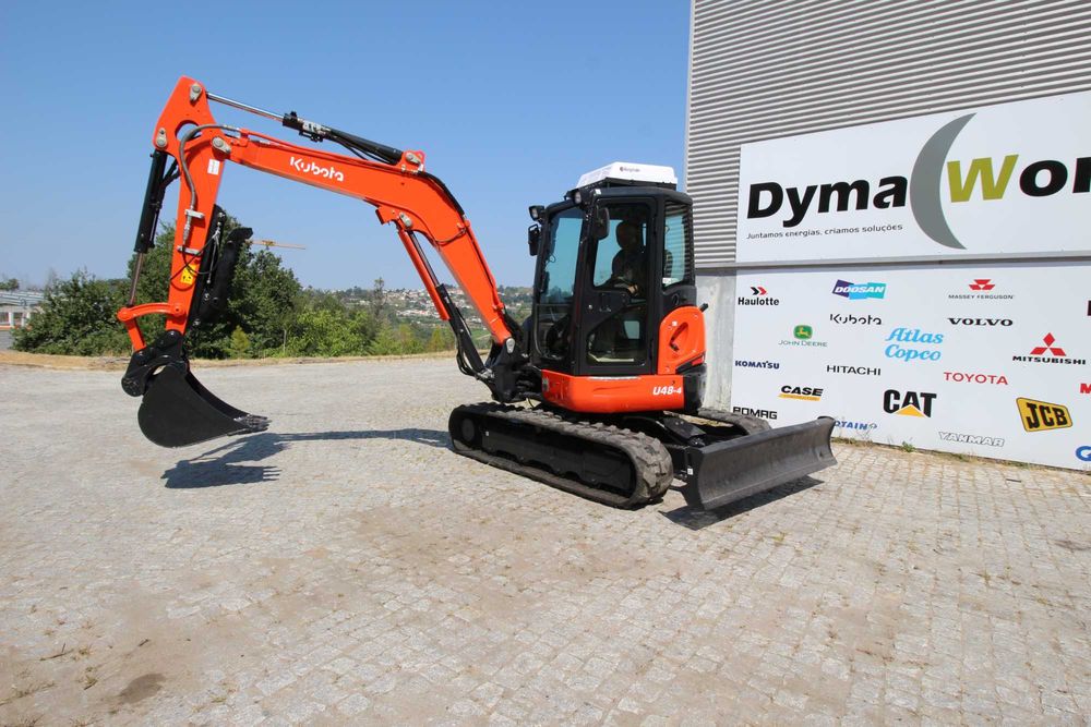 Máquinas  Giratórias rastos, Minicarregadeiras todos modelos e marcas