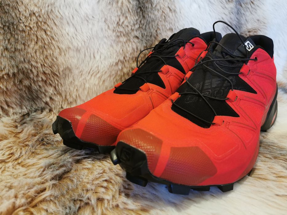 Трекинговые кроссовки(46) Salomon Speedcross 5