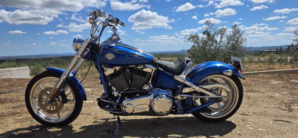 Harley Davison Rocker C