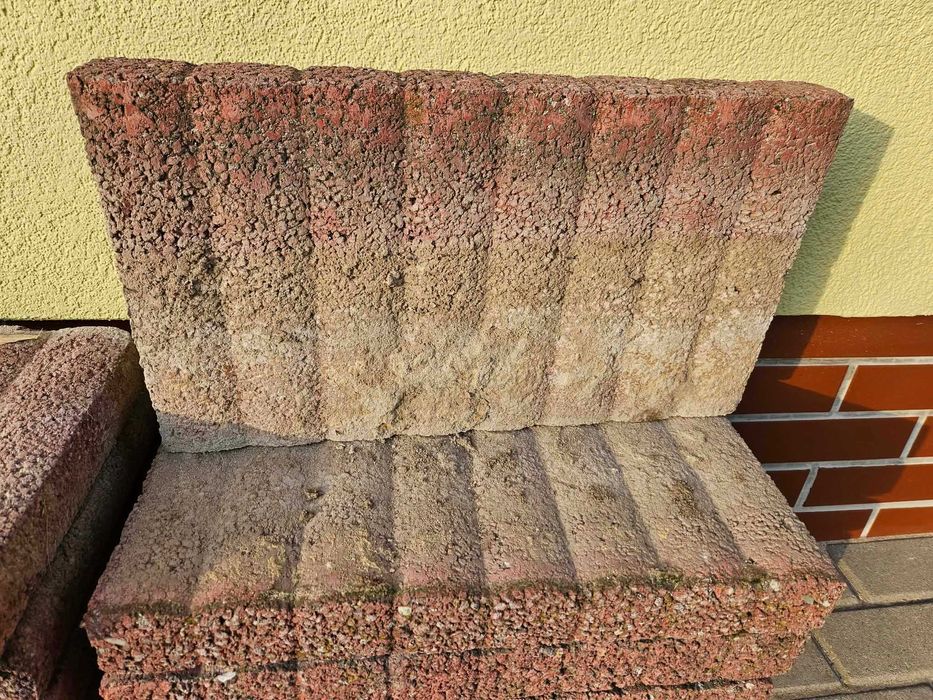 Obrzeża betonowe palisadowe okrągłe
