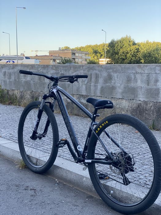 Bicicleta RockRider EXPL 500 grau