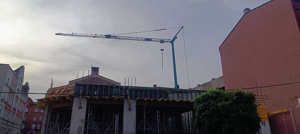 Wynajem żurawi budowlanych – szybka realizacja, atrakcyjne ceny !
