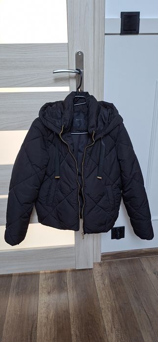 Mohito 32/XXS czarna kurtka puffer