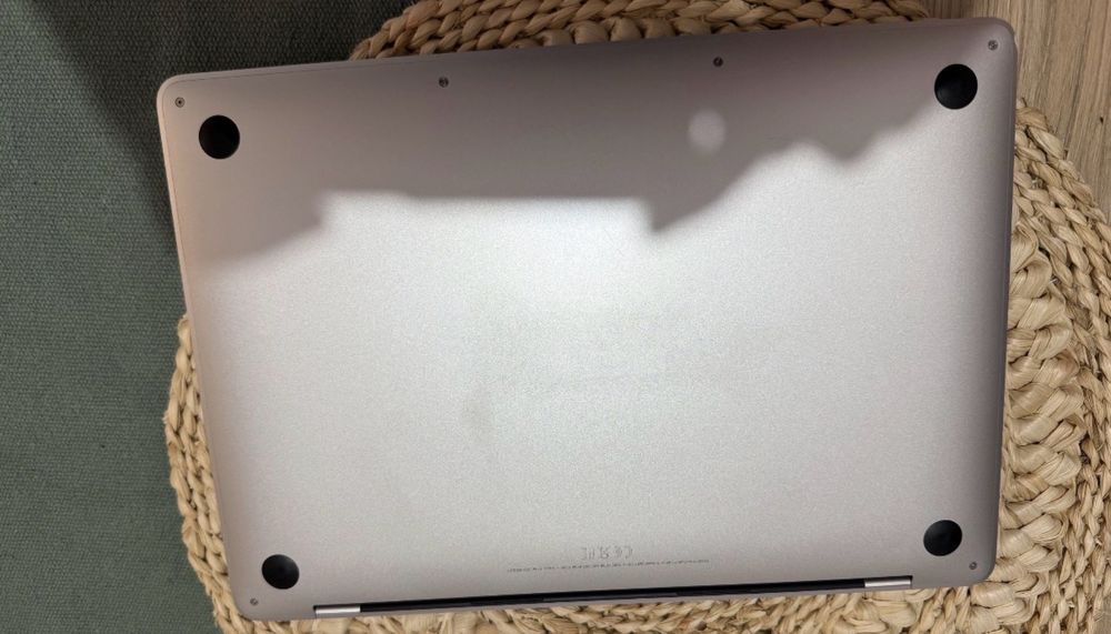 Macbook Pro 2019 16 GB RAM 256 SSD Ecrã Não Funciona