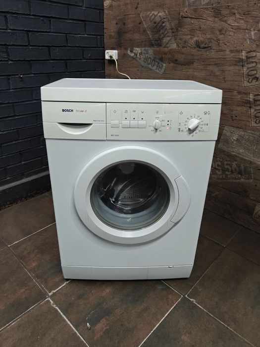 Дешева пральна машина Candy. Техніка з Європи