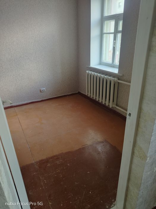 Продам квартиру у центрі міста Ромни