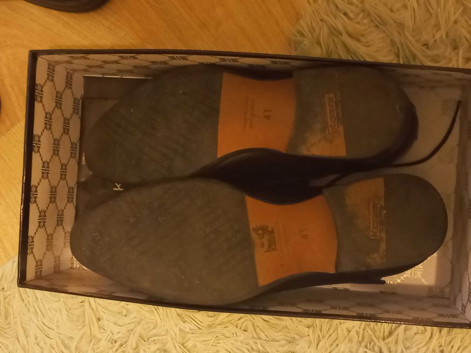 Buty KAZAR męskie czarne 41 do garnituru stan bdb jak nowe.OKAZJA!