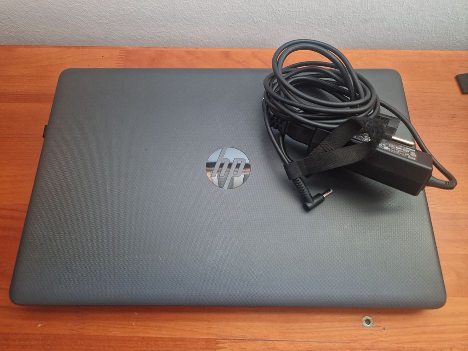 Portátil HP 250 G7 i5 10th Gen