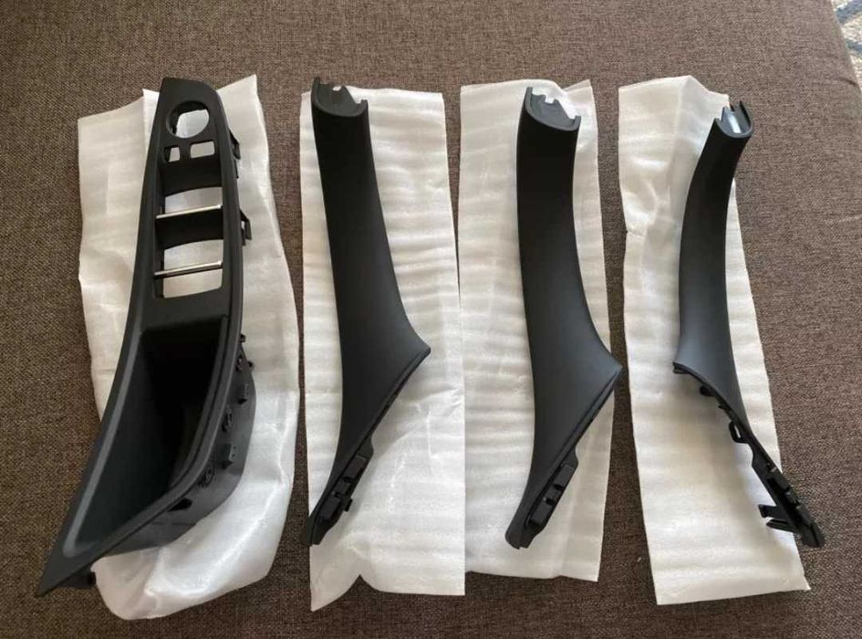 Consola Central | BMW SÉRIE 5 F10/F11/F18 | Apoio de Braço | Puxadores