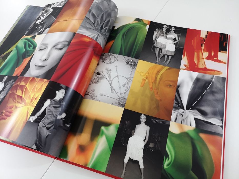 Livro de moda (NOVO) - Geografia de la Moda Española