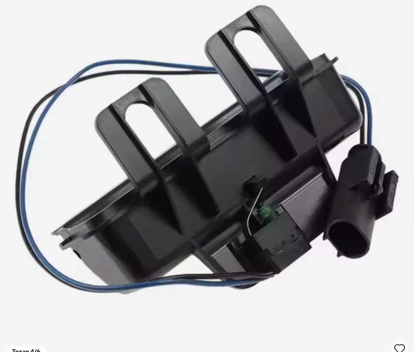 Кнопка багажника Smart Fortwo 451 вантажівок