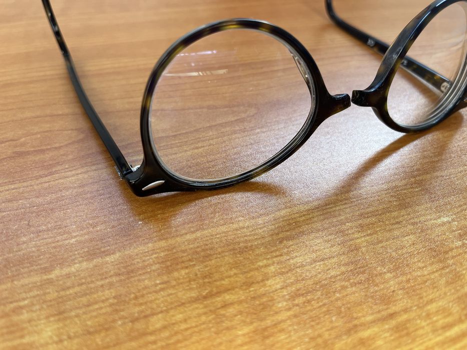 Lentes essilor bom estado miopia