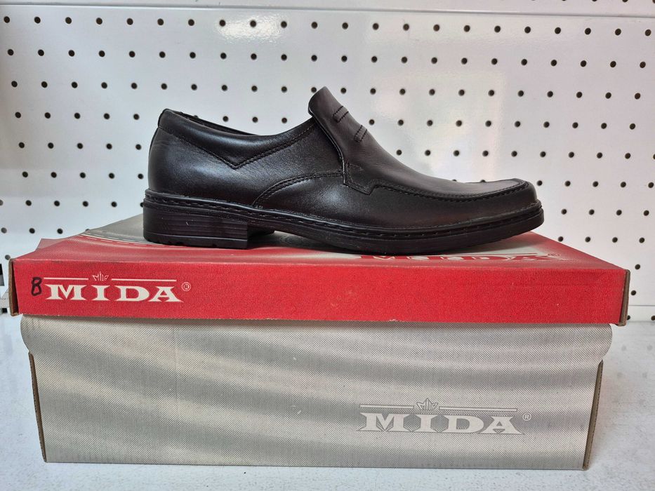 Шкіряні туфлі Mida 40 розмір
