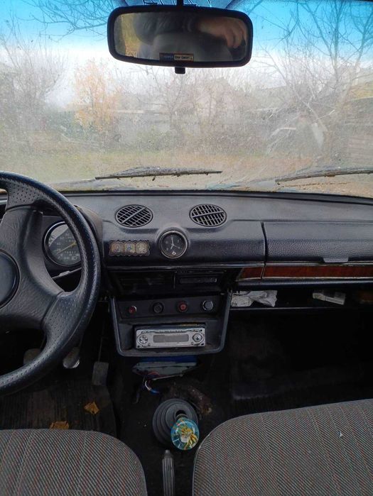 Продам ВАЗ 2106 бензин