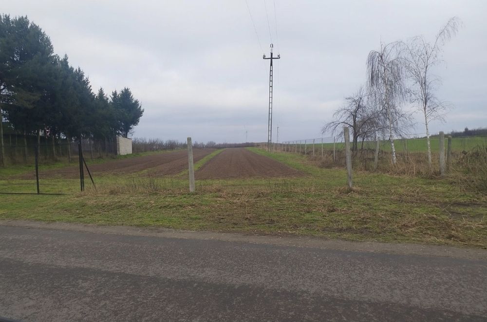 Działki budowlane z WZ - Dłusk k. Pyzdr