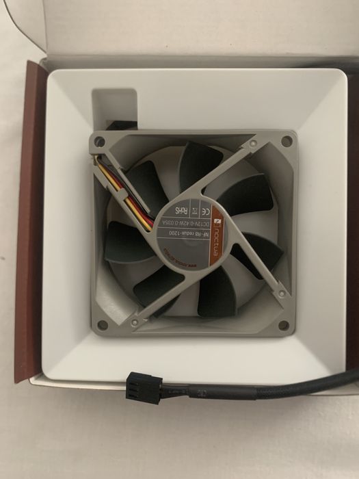 Noctua NF-R8 REDUX