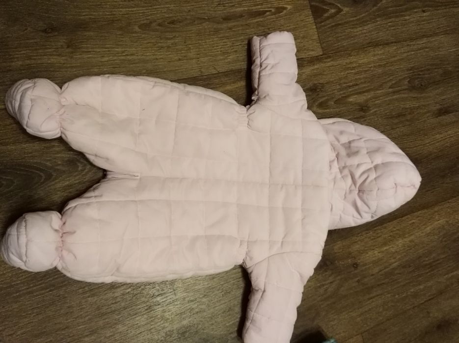 Демисезонный комбинезон на девочку 2-6 месяцев