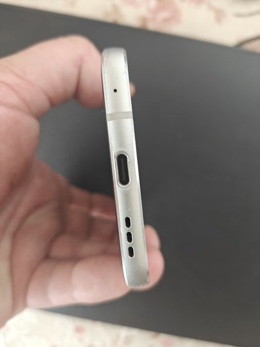 Телефон. Lg g6  4/32