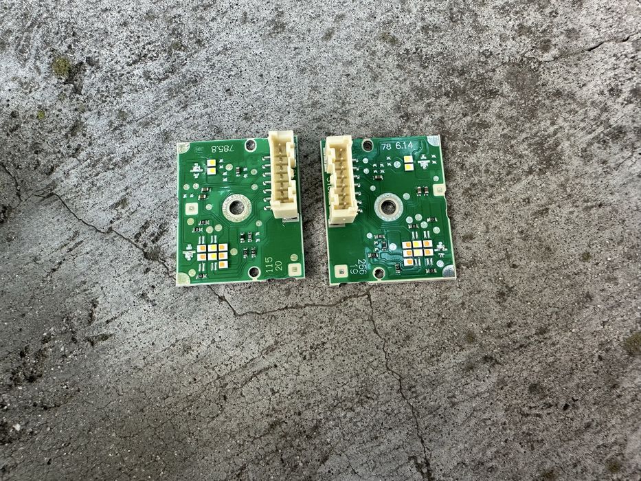 Светодиодная плата ДХО для фар Mercedes GLE W167 EU 2020-2022